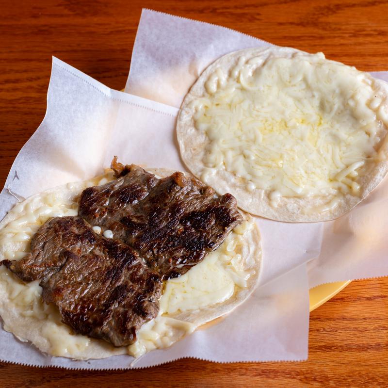 menu item 5 of 11, Quesadilla Suiza