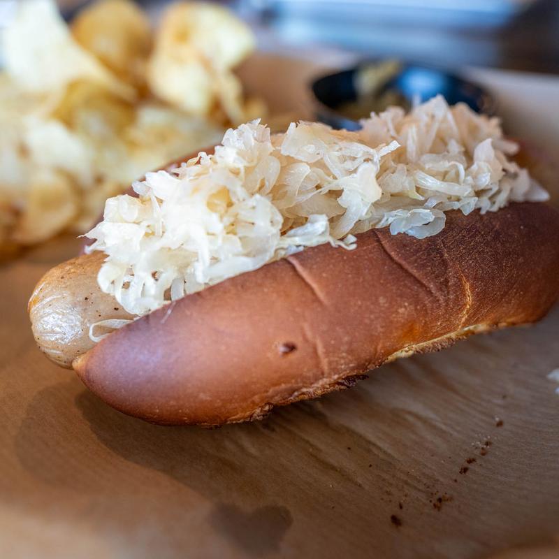 menu item 22 of 28, Traditional Brat