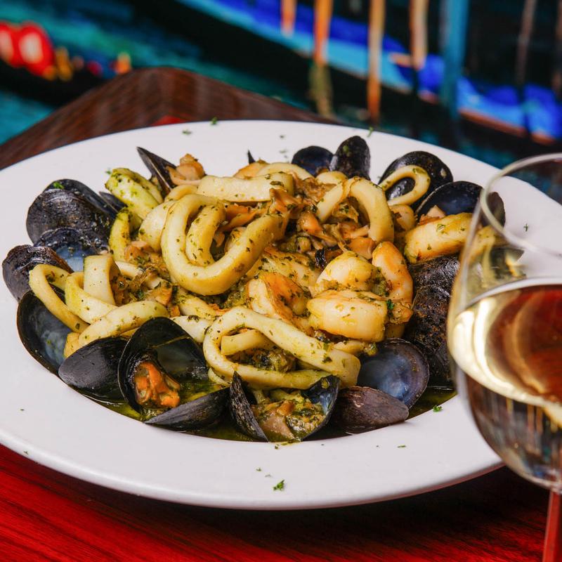 Linguine Frutii di Mare photo