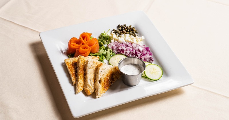 Smoked salmon platter
