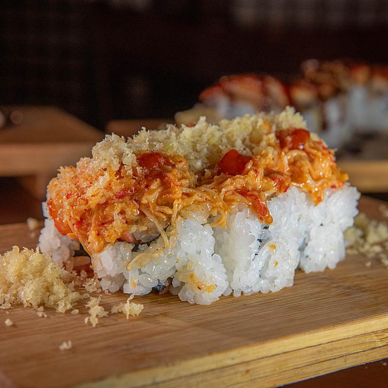 Baked Spicy Shrimp & Crab Roll photo