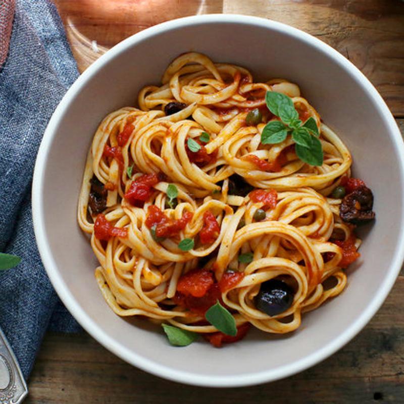 Linguine Puttanesca photo