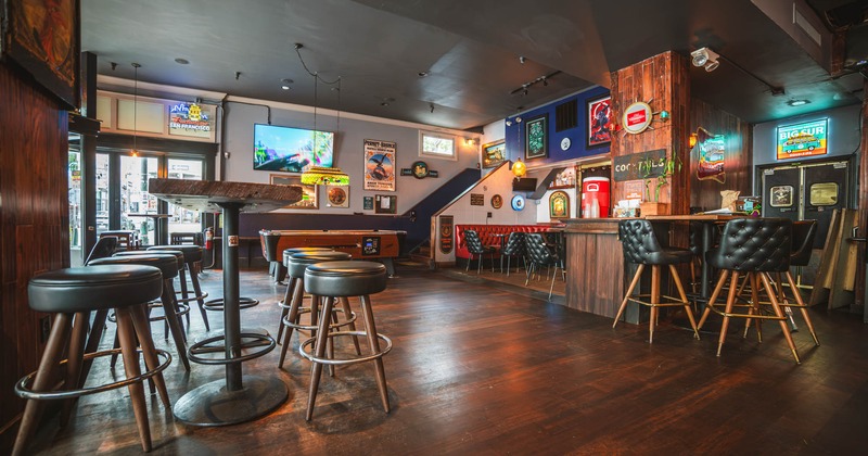 Interior, tables and bar stools