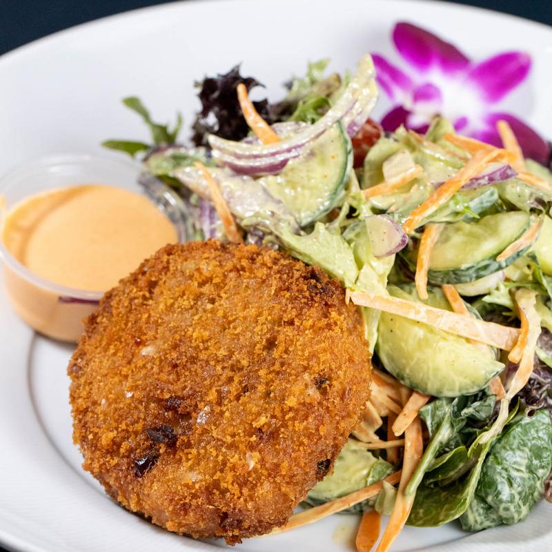 menu item 4 of 9, Crab Cake Salad