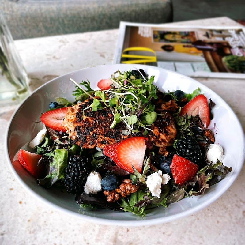Blackened Salmon Salad photo