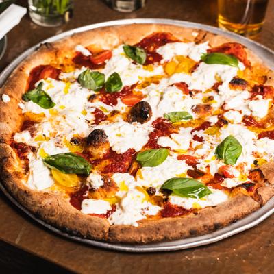 Burrata Pizza.