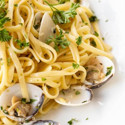 Clam linguine pasta.