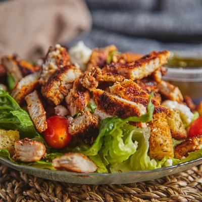 Salad with meat and vegetables