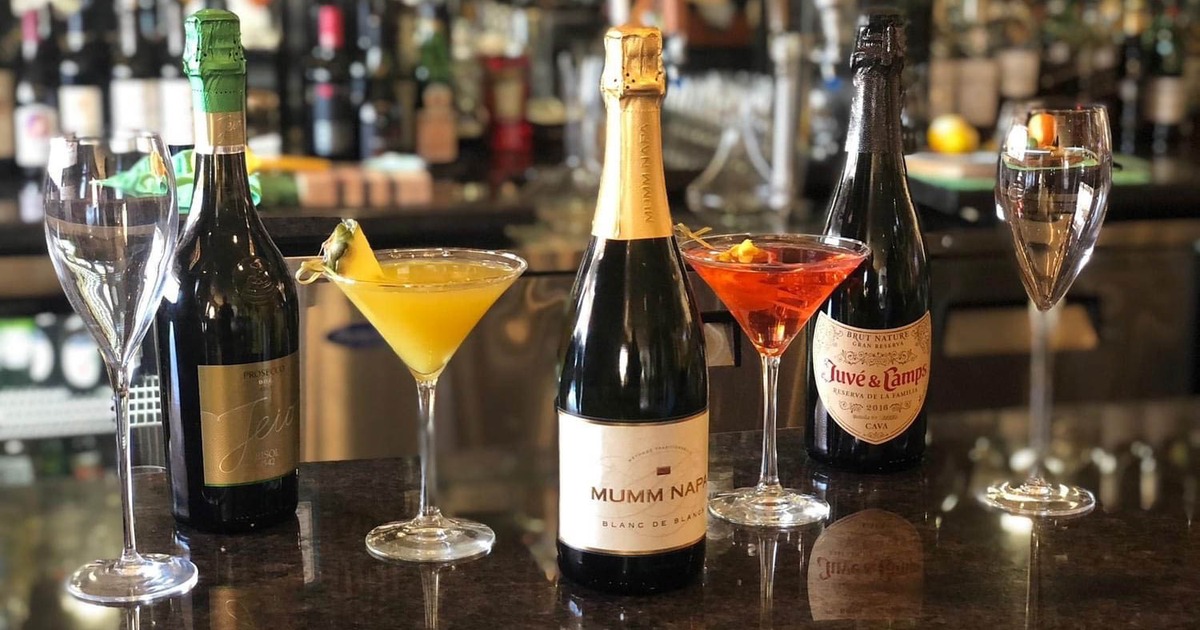 Sparkling wines and Martinis