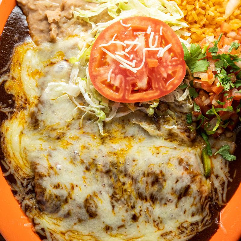 #44 Pechuga De Pollo En Mole Poblano photo