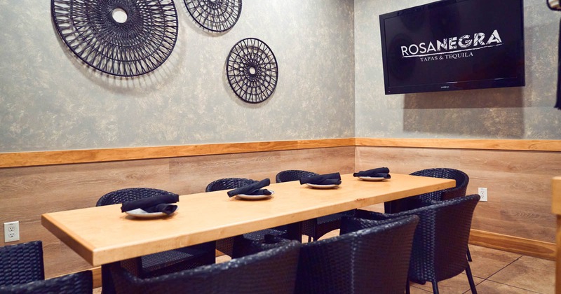 Table ready for guests