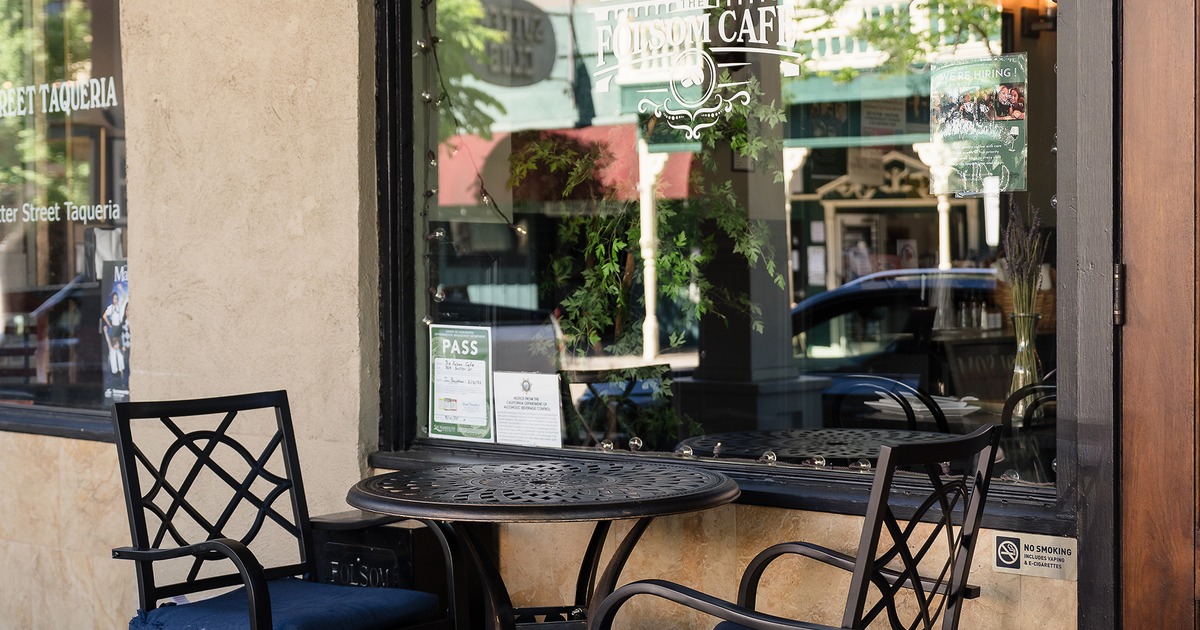 Outdoor seating area, table for two guests