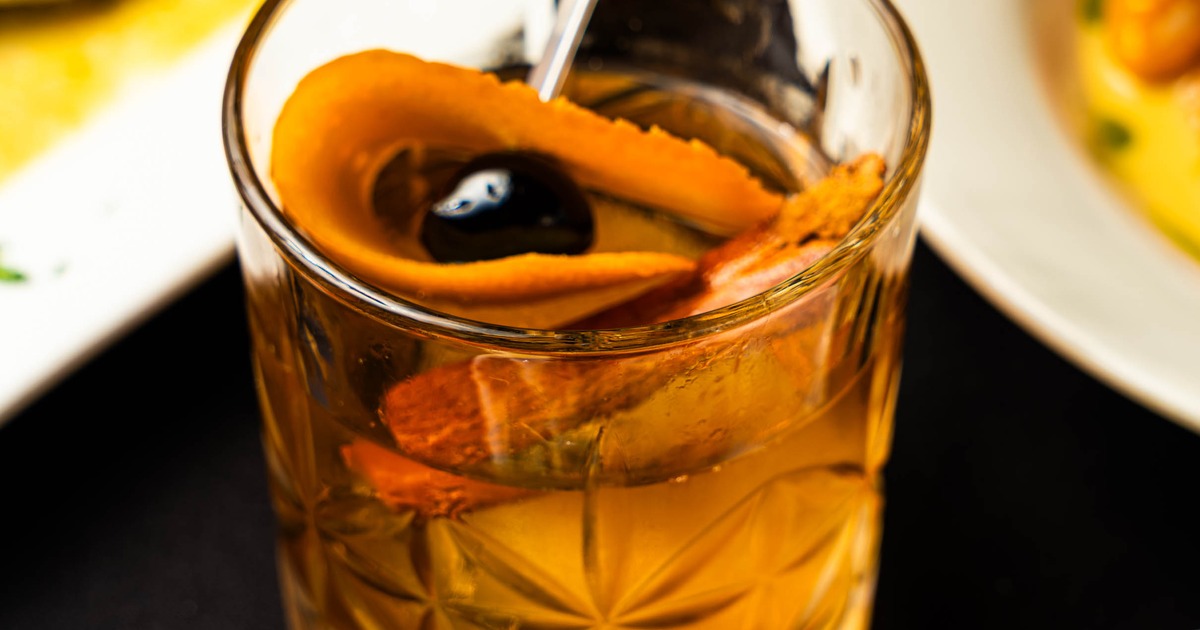 Old Fashioned cocktail