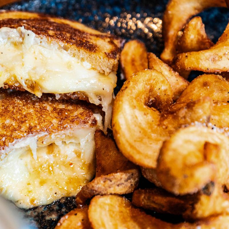 GRILLED CHEESE TOASTIE (VG) photo