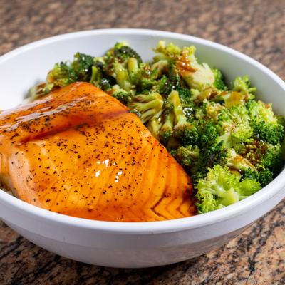 Salmon rice bowl, with broccoli.
