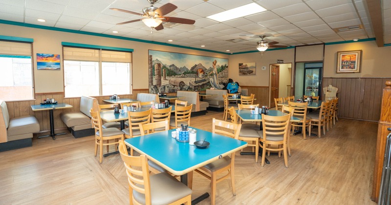 Seating tables and restaurant booths