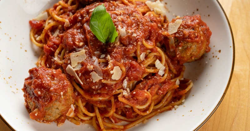 Spaghetti with meatballs