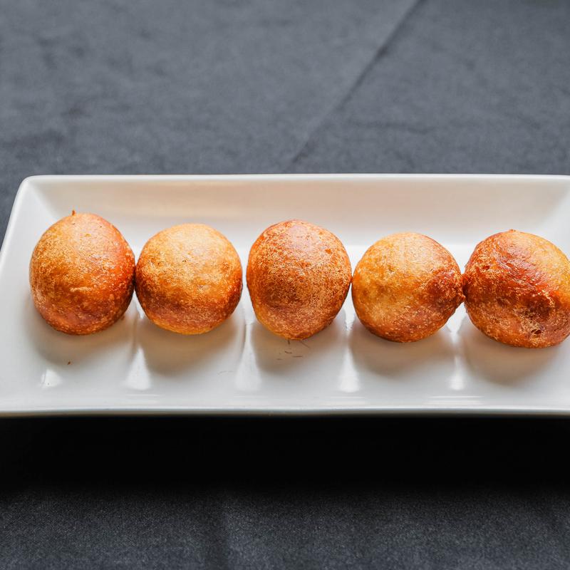 menu item 5 of 7, Puff Puff (5 pcs)