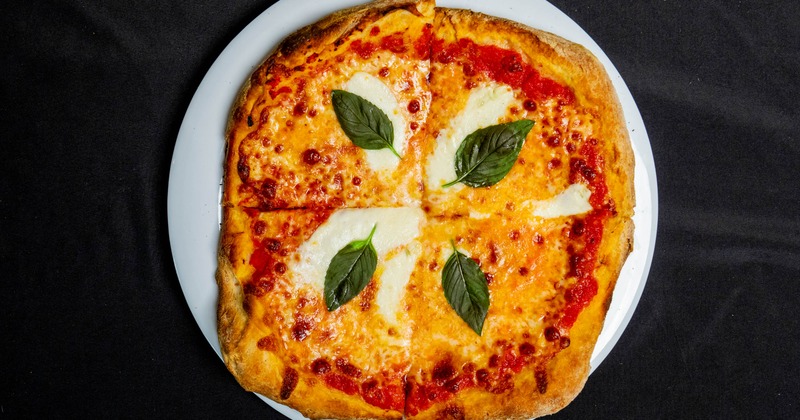 Margherita pizza