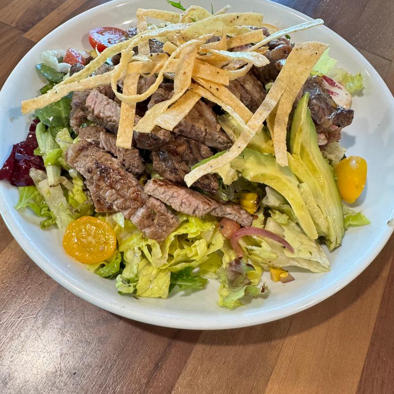 Chili‑Lime Steak & Avocado Salad photo