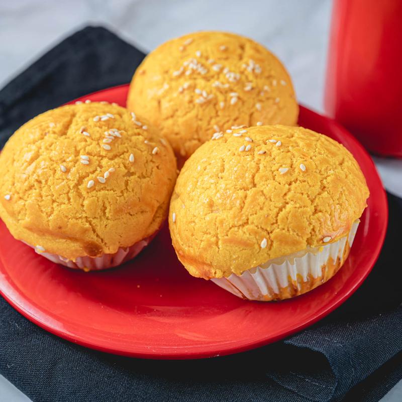 B2. Baked Golden Egg Yolk Lava Buns photo