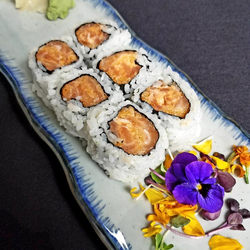 Spicy Salmon Maki photo