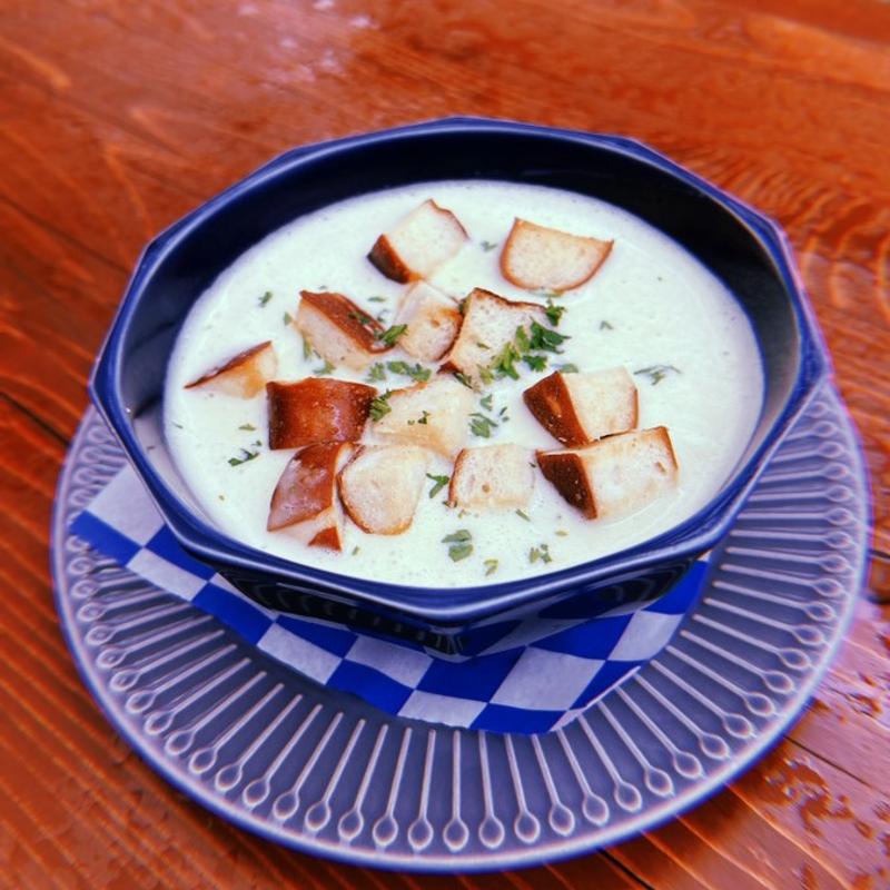 Potato Leek Soup - Lauch-Kartoffelsuppe photo