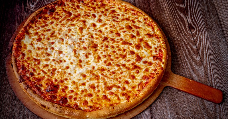 Cheese pizza