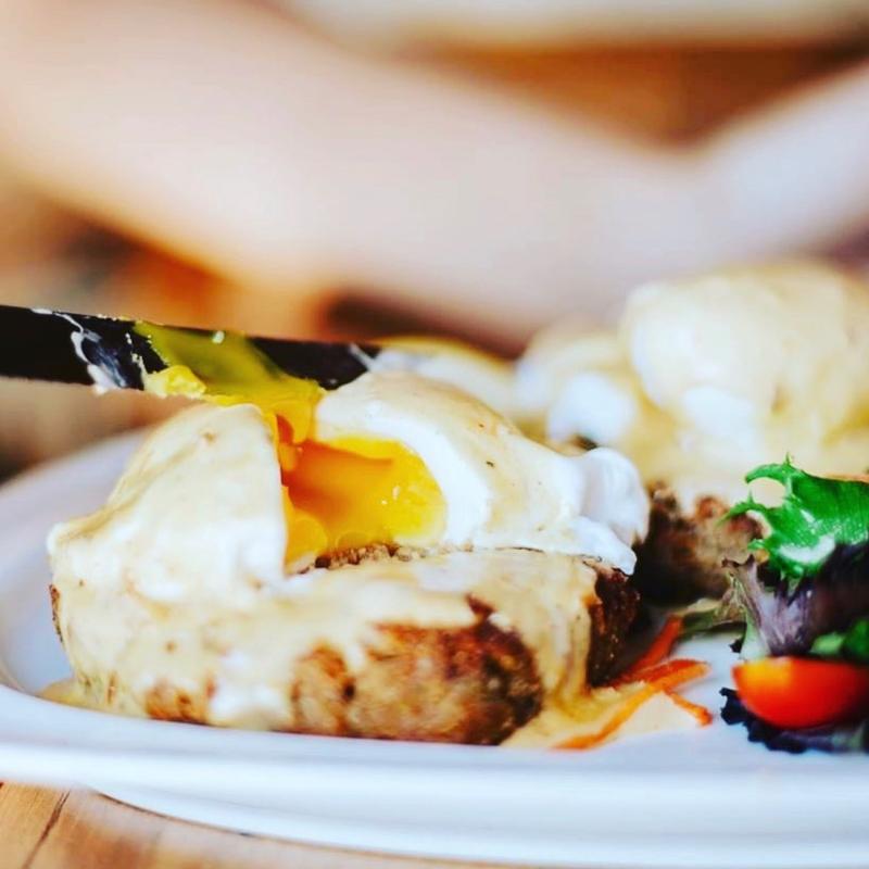 District Crab Cakes Benedict photo