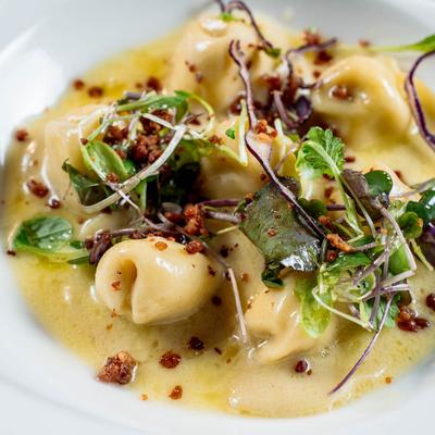 Capeletti carbonara.