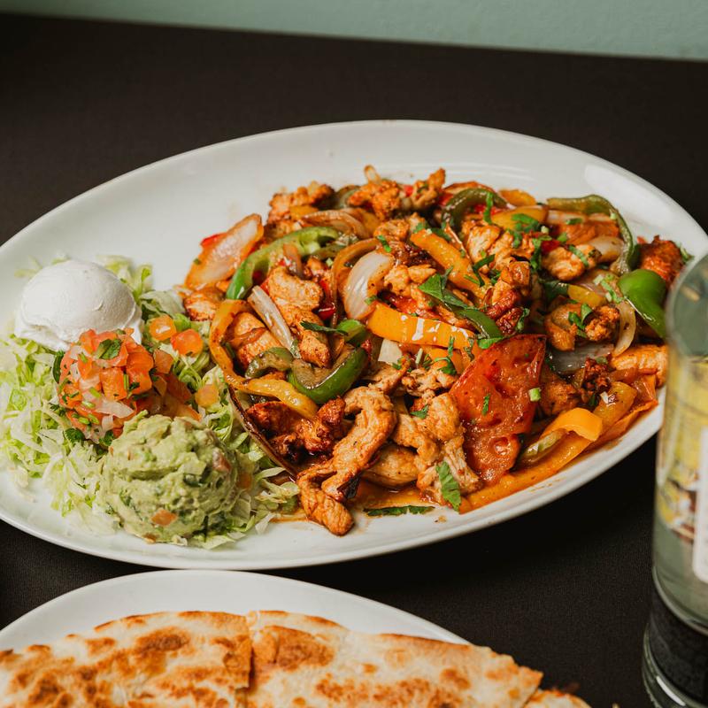 menu item 6 of 8, Chicken Fajitas