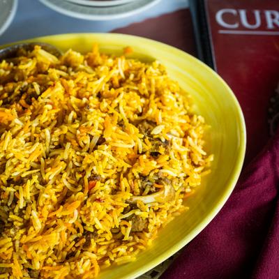A plate of Chicken biryani.