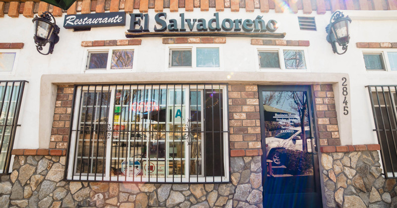 Exterior, Restaurante El Salvadoreno entrance