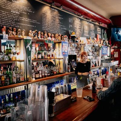 Bar photo 2
