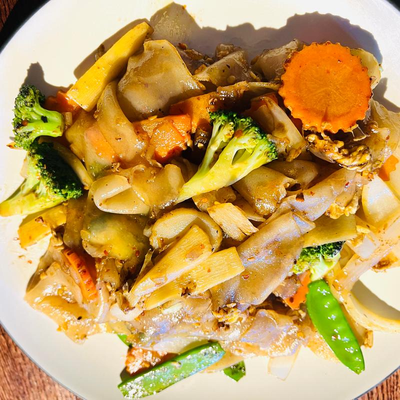 Pan-Fried Noodle (Pad See Ew) photo