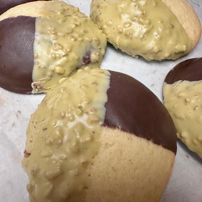 Pistachio Crunch Cookie photo