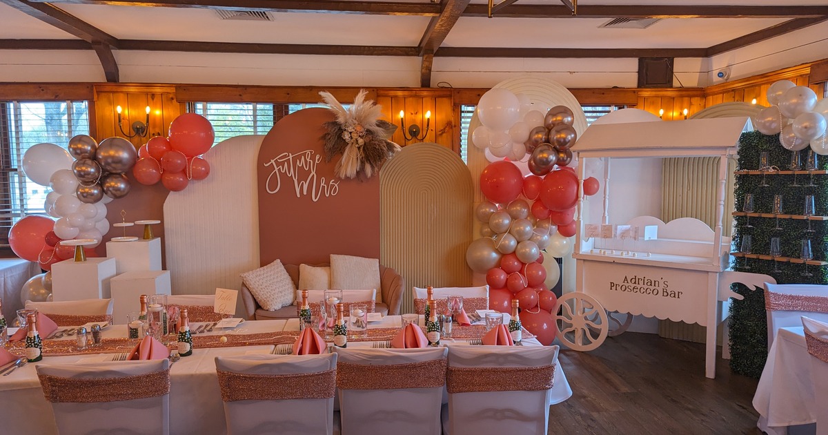 Fully set table and birthday ornaments