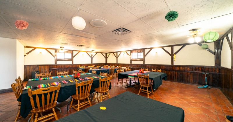 Interior, dining area waiting for the guests