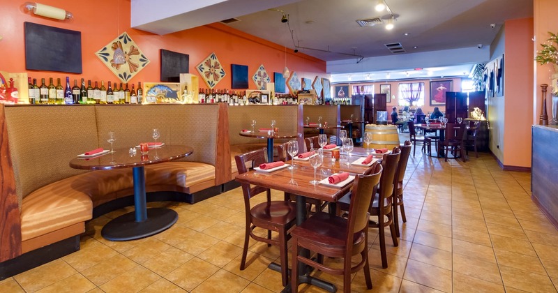 Interior, dinning area, booths, tables and chairs