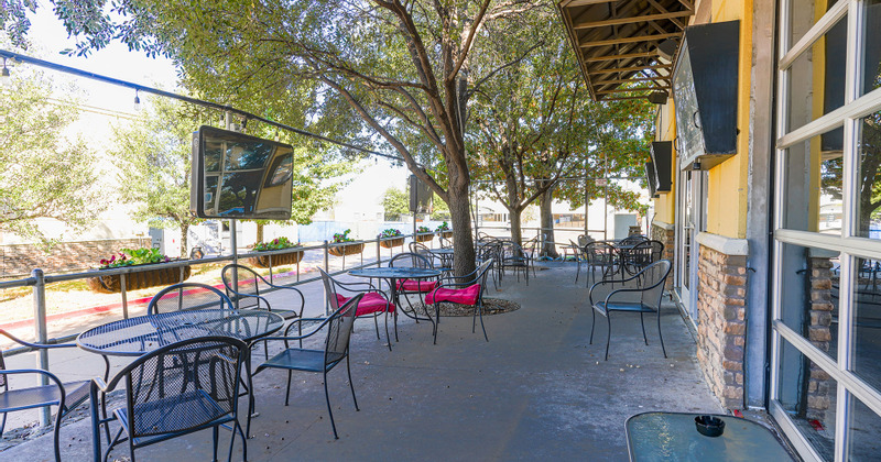 Exterior, patio area