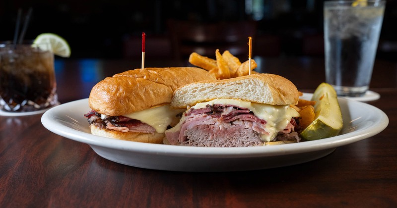 Roast beef sandwich