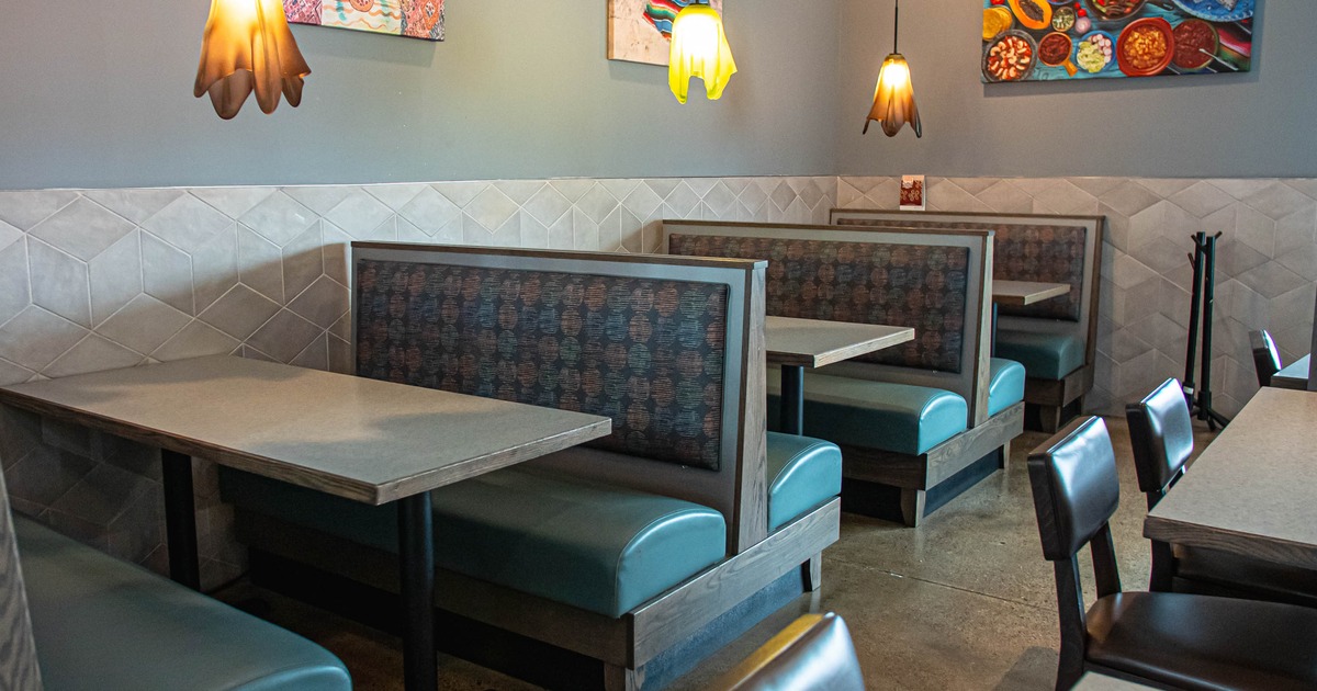 Restaurant booths