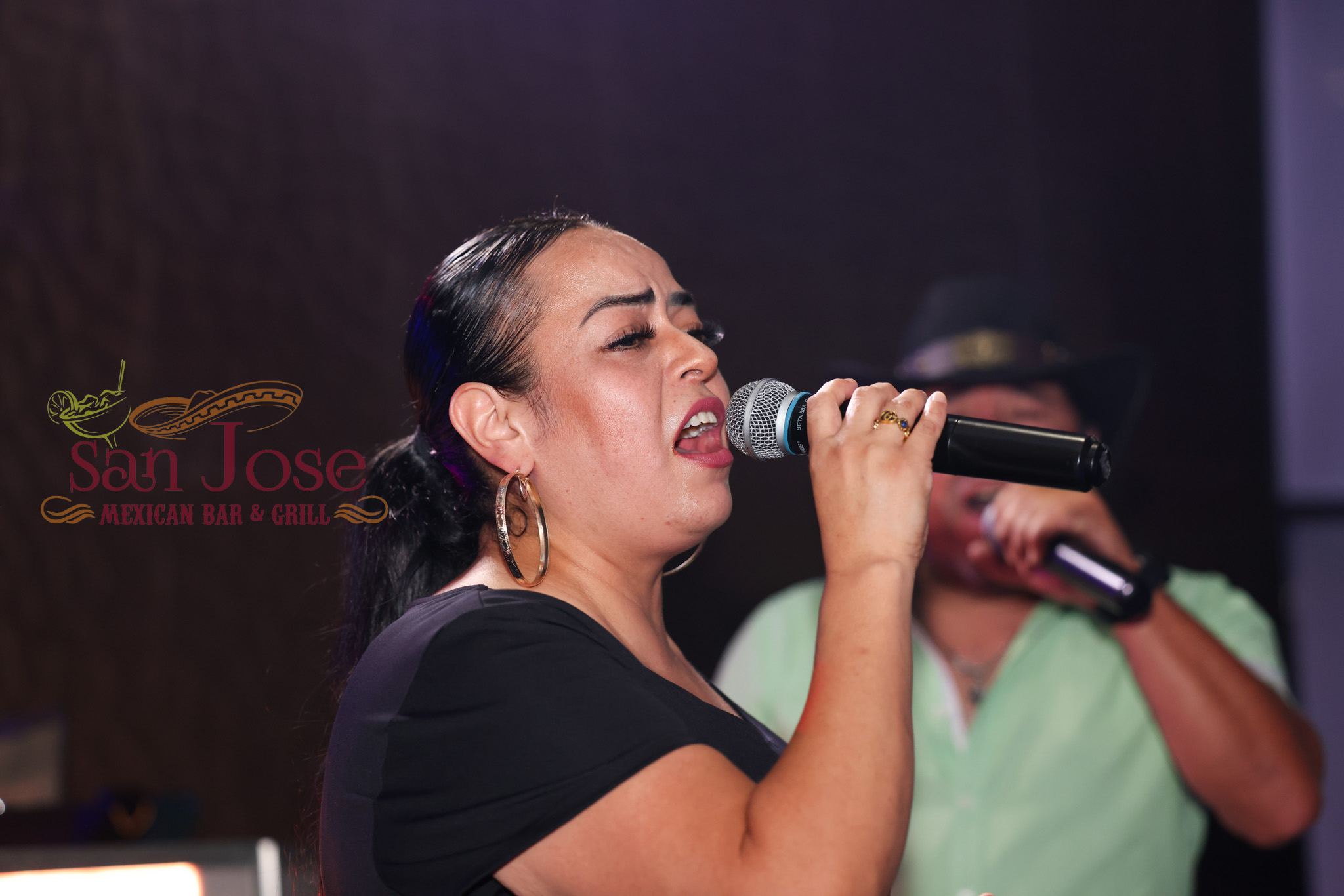 karaoke latino