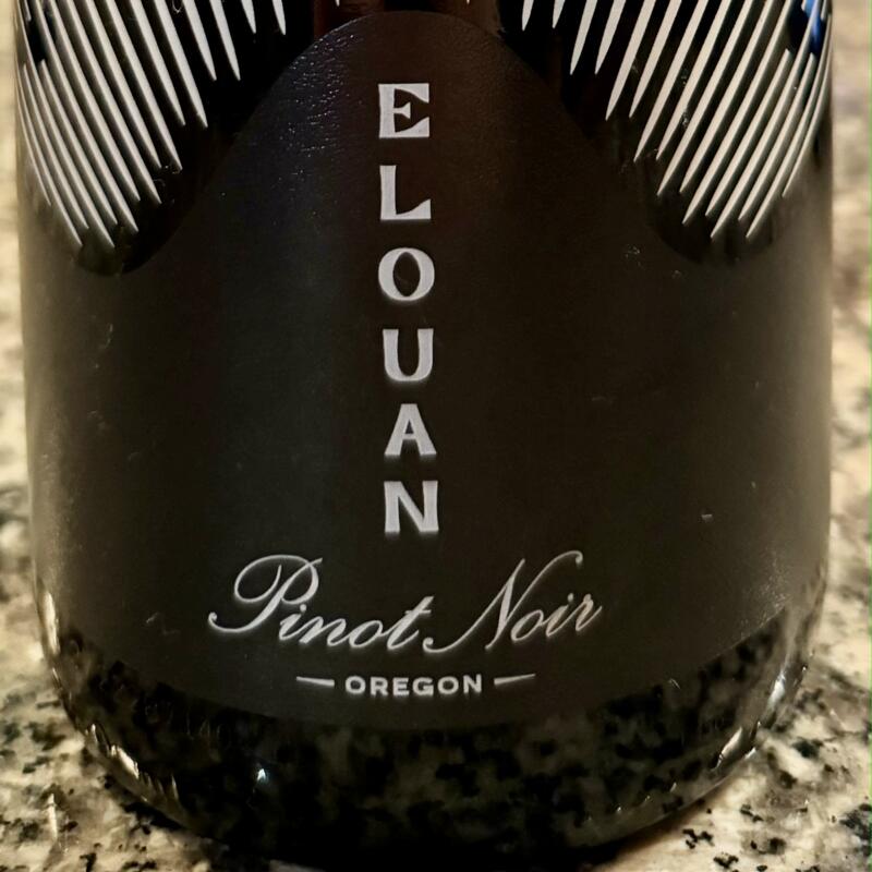 Elouan Pinot Noir photo