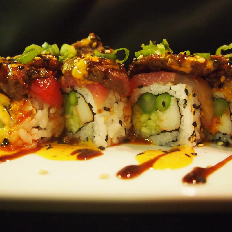 menu item 35 of 46, Surf and Turf Roll* (S)