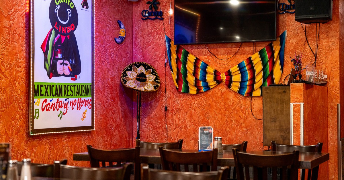 Interior, seating space, big Tv on the wall