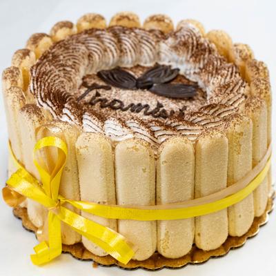 Tiramisu Cake.
