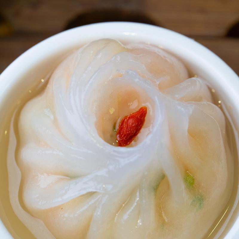 91.Seafood Dumpling in Ginseng Soup photo