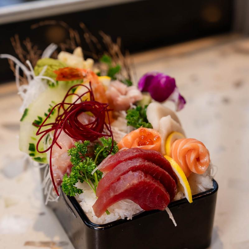 menu item 24 of 28, Chirashi Don