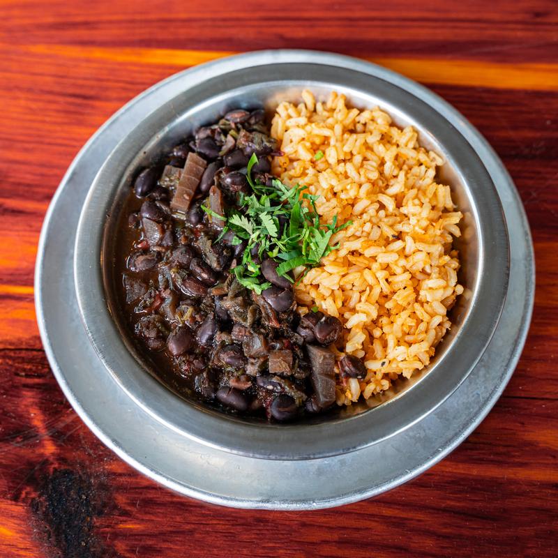 Smoked Garlic Rice & Black Beans (v) photo